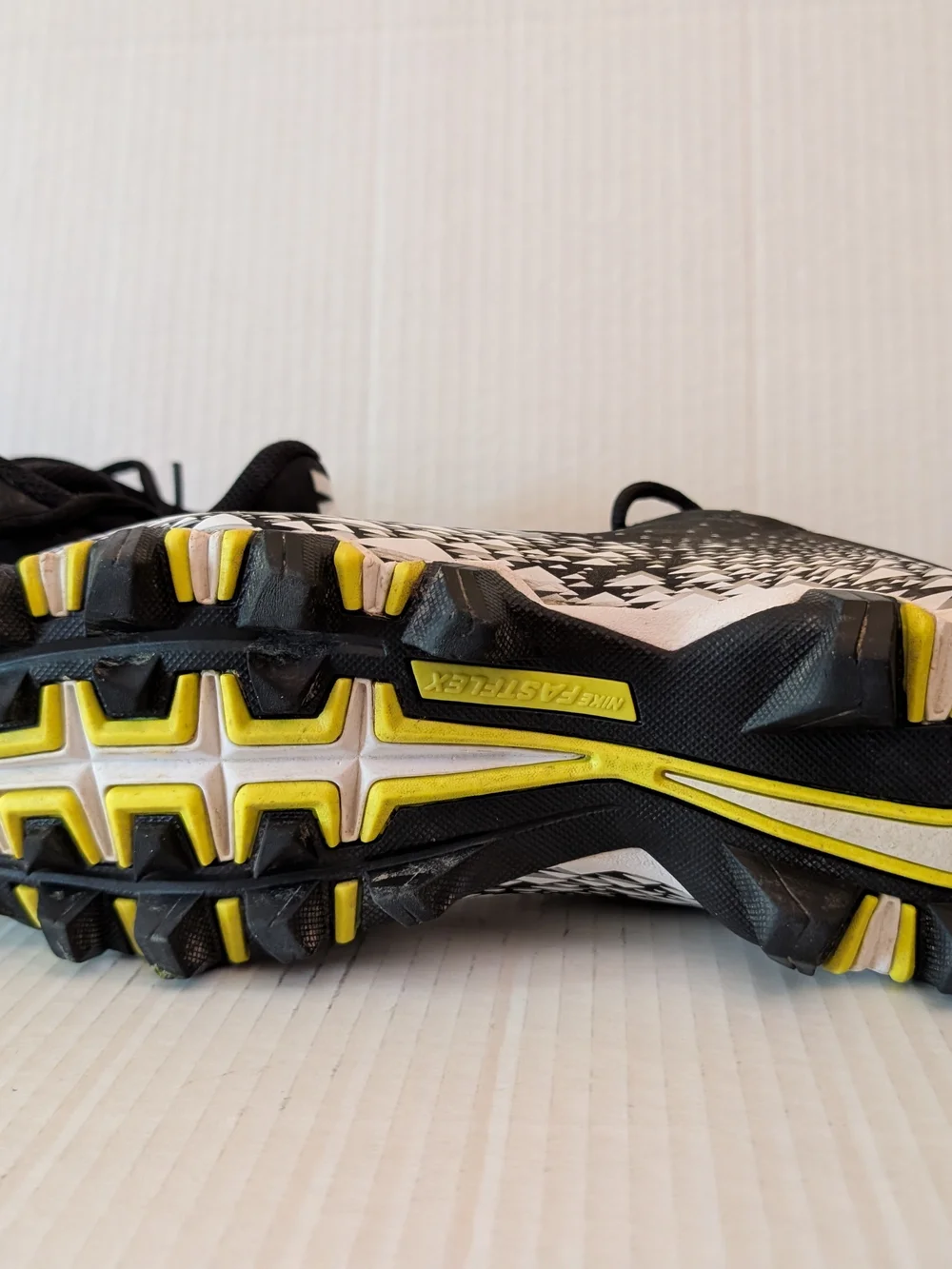 Nike Vapor Shark 2 Football Cleats, Sz 8.5
